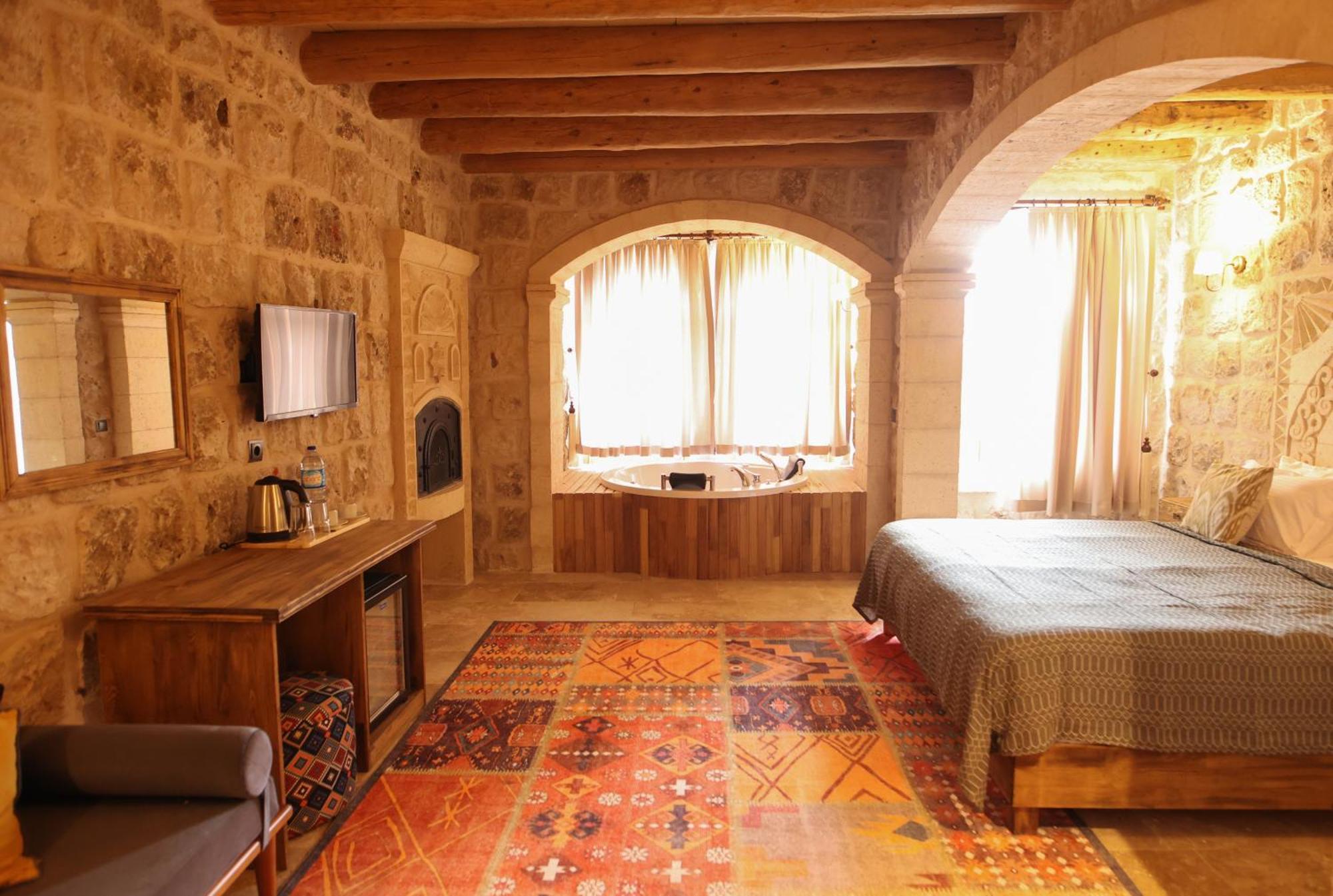 אורגופ Cappadocia Vita Cave Hotel מראה חיצוני תמונה
